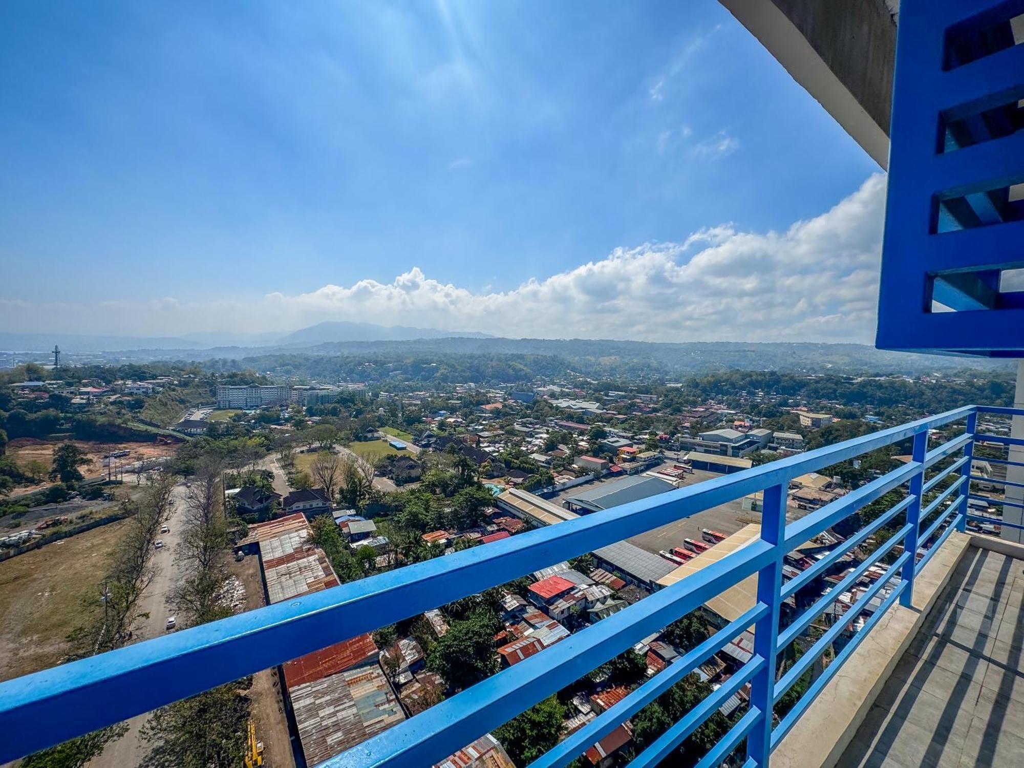 Apartamento The Loop 2Br Fully Furnished Corner Unit W Balcony Cagayán de Oro Exterior foto